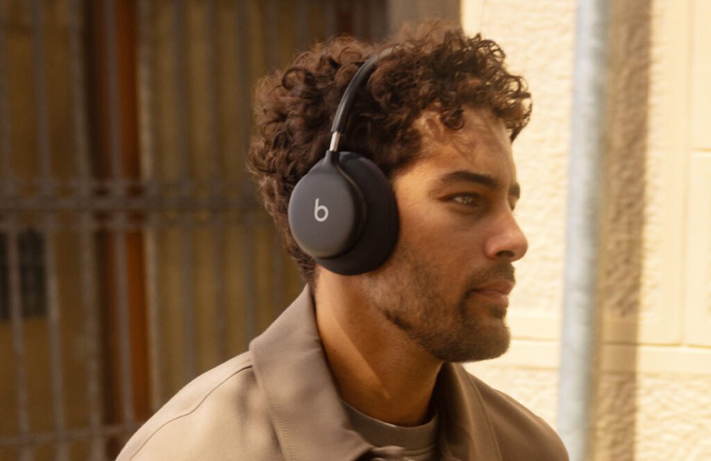 Beats 360 Transparency Mode